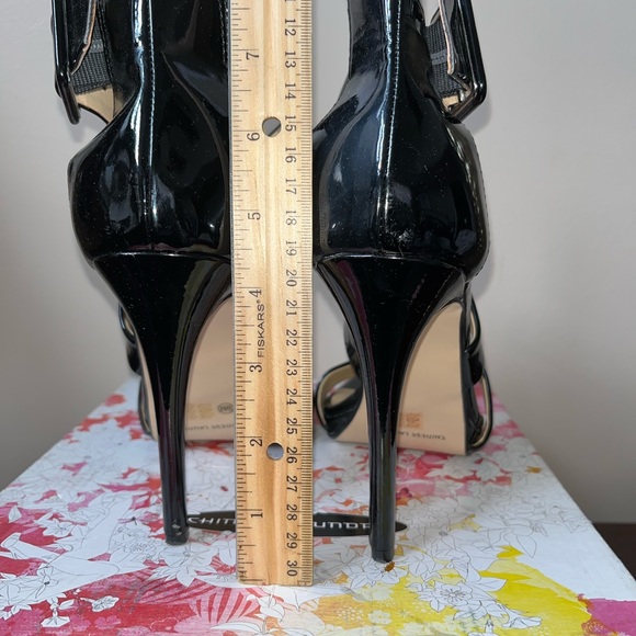 Black Jack Patent Chinese Laundry Heels - Picture 10 of 11